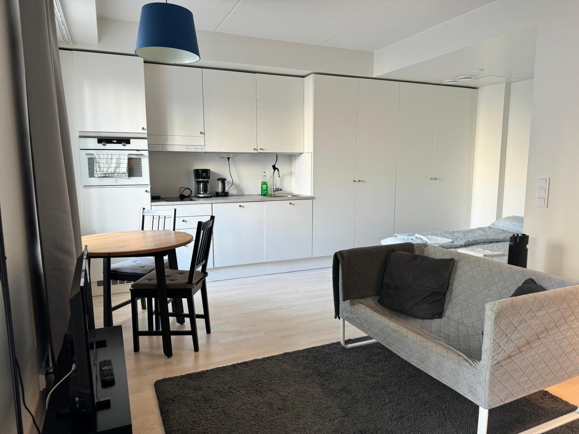 Easy Stay Rooms & Apartments Near Airport 반타 외부 사진