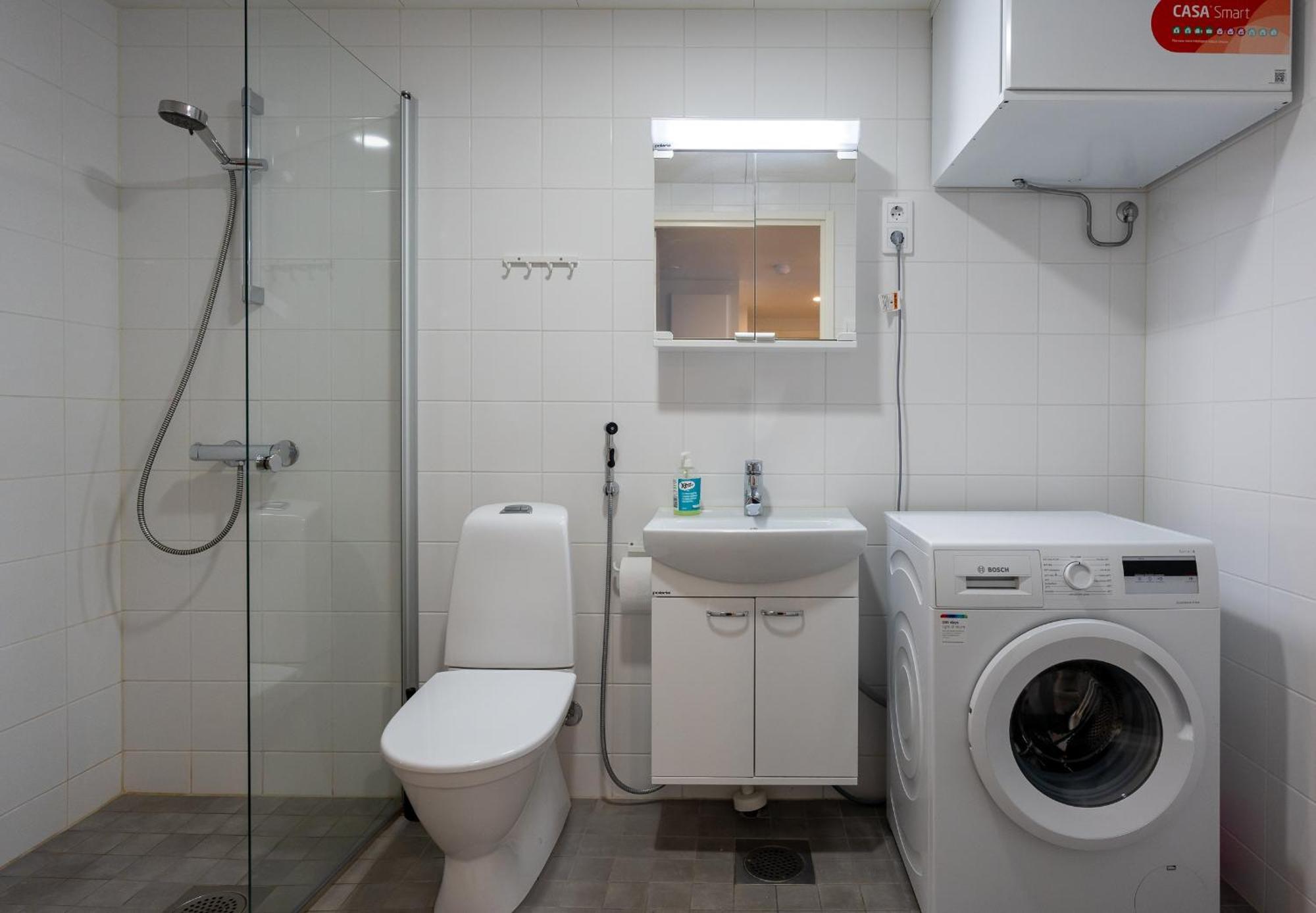 Easy Stay Rooms & Apartments Near Airport 반타 외부 사진