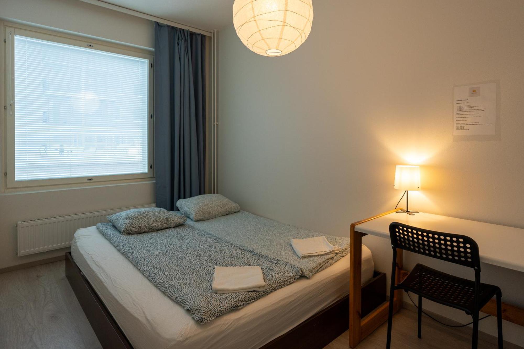 Easy Stay Rooms & Apartments Near Airport 반타 외부 사진