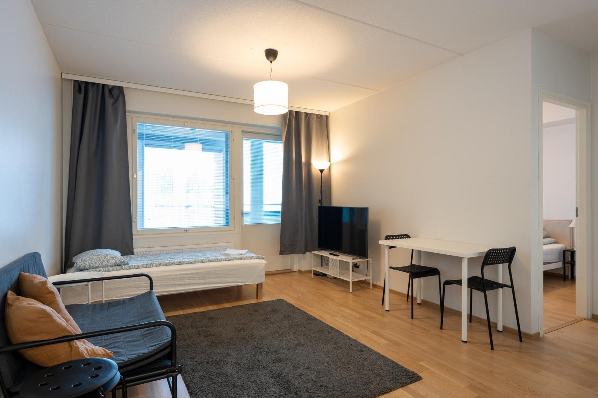 Easy Stay Rooms & Apartments Near Airport 반타 외부 사진